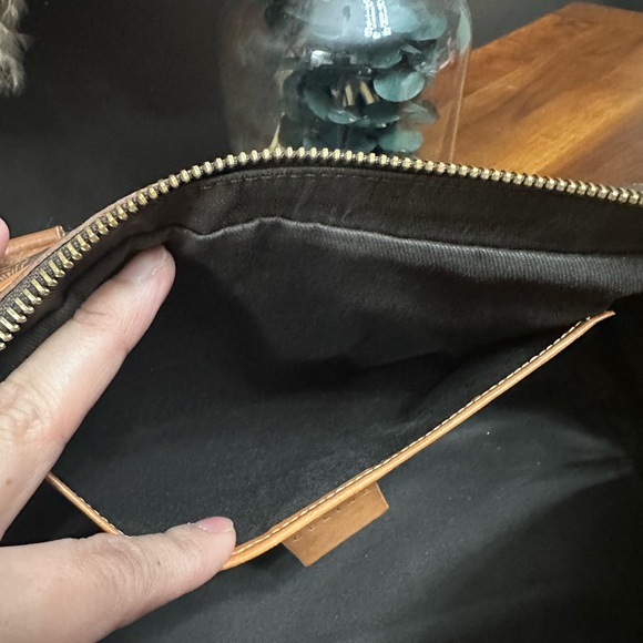 Céline Barrel Macadam Handbag 🤎 - Picture 12 of 16